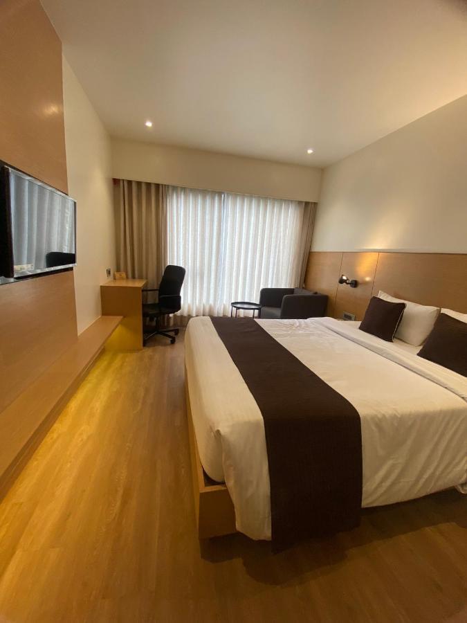 Hotel Mumbai House Ghansoli, Navi Mumbai Zewnętrze zdjęcie