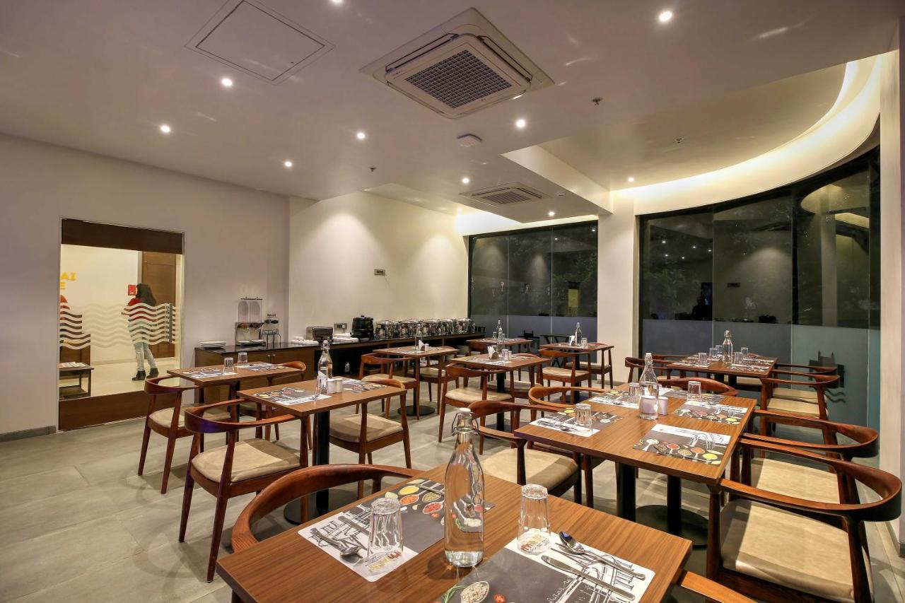Hotel Mumbai House Ghansoli, Navi Mumbai Zewnętrze zdjęcie